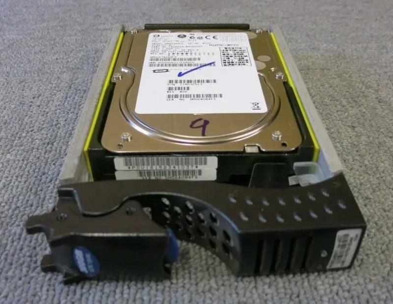 MAW3300FE - Fujitsu Enterprise 300GB 10000RPM Fibre Channel 2GB/s 8MB Cache 3.5-inch Hard Disk Drive