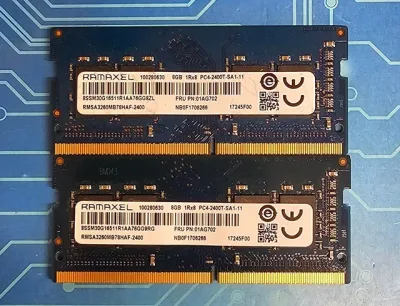MD8GK2D3240011AXR-Z PNY 8GB Kit (2 X 4GB) PC4-19200 DDR4-2400MHz non-ECC Unbuffered CL17 288-Pin DIMM 1.2V Single Rank Memory
