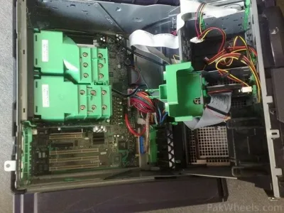 MF675 - Dell 3.8GHz 2MB Cache Intel Xeon Processor