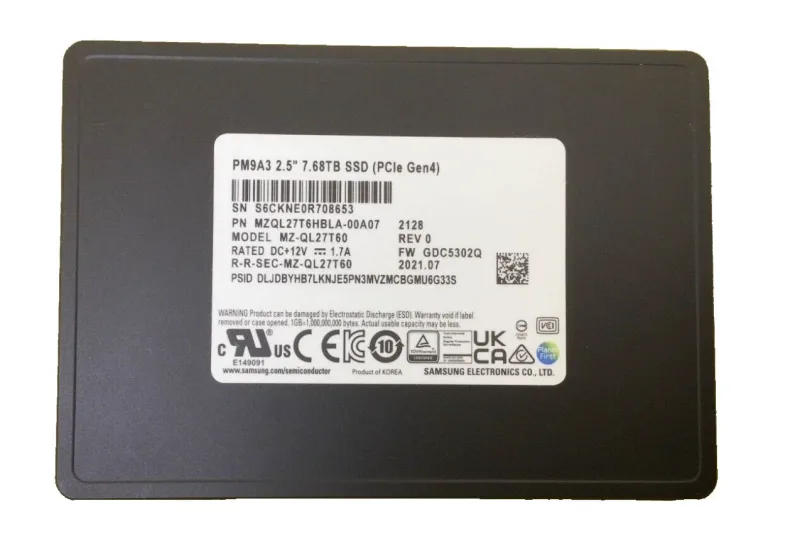 Samsung MZQL27T6HBLA Pm9A3 Series 7.68TB PCI Express X4 NVMe U.2 2.5-Inch Solid State Drive