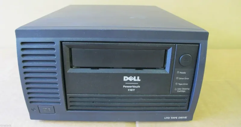 R7691 - Dell PowerVault 110T LTO-1 200GB External SCSI Tape Drive