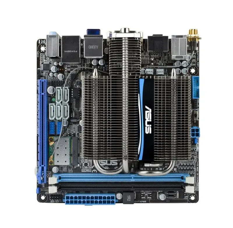 S26361-F3300-L710 - Fujitsu 8GB AMD FirePro W7100 GDDR5 256-Bit 4x DisplayPort/ 1x 3D Port PCI Express 3.0 x16 Video Graphics Card