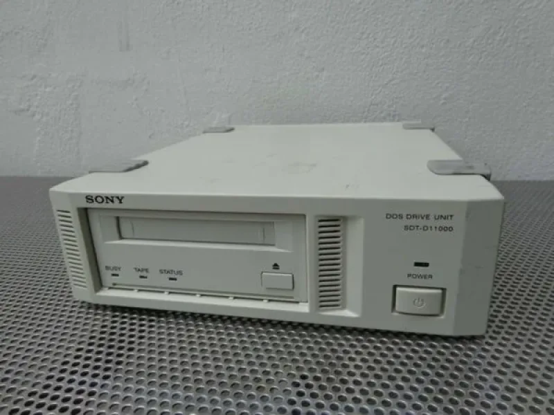 SDT-D11000 - Sony 20/40GB DDS4 SCSI/LVD External Tape Drive