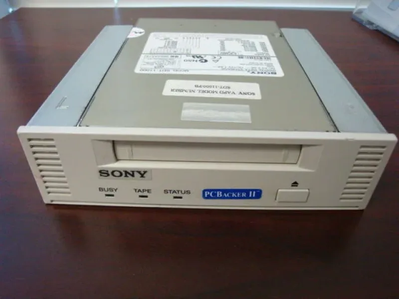 Sony SDT-D11000/PB PCBacker II 11000e DAT DDS External Tape Drive - 20GB (Native)/40GB (Compressed) - 3.5 1/2H Desktop
