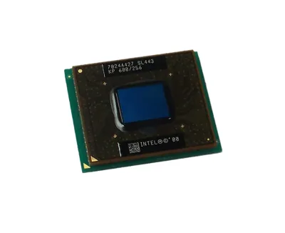 SL443 - Intel Pentium III 600MHz 100MHz FSB 256KB L2 Cache Socket 495 Notebook Processor