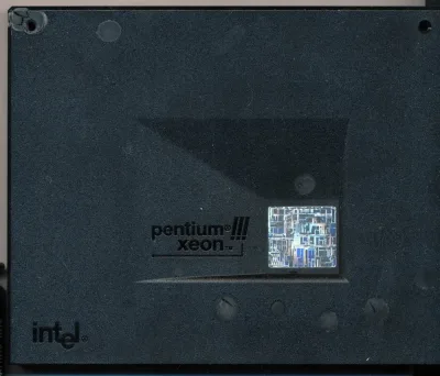 SL4XV - Intel Pentium III Xeon 700MHz 100MHz FSB 1MB L2 Cache Socket SECC330 Processor