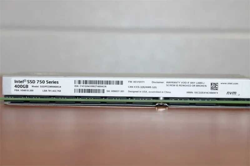 SSDPEDMW400G4R5 - Intel SSD 750 Series 400GB PCIe 3.0 1/2 Height MLC Solid State Drive