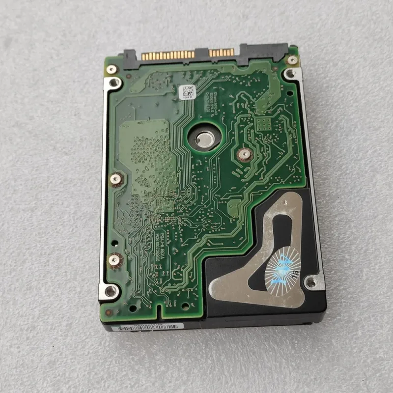 ST9600104SS - Seagate Savvio 10K.4 600GB 10000RPM SAS 6Gb/s 16MB Cache 2.5-inch Hard Drive