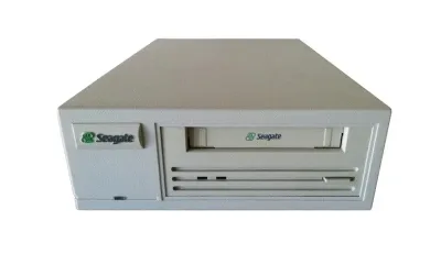 STD624000N-RYT - Seagate TapeStor DAT 24 STD624000N-RYT DDS External Tape Drive - 12GB (Native)/24GB (Compressed) - 5.25 1/2H External