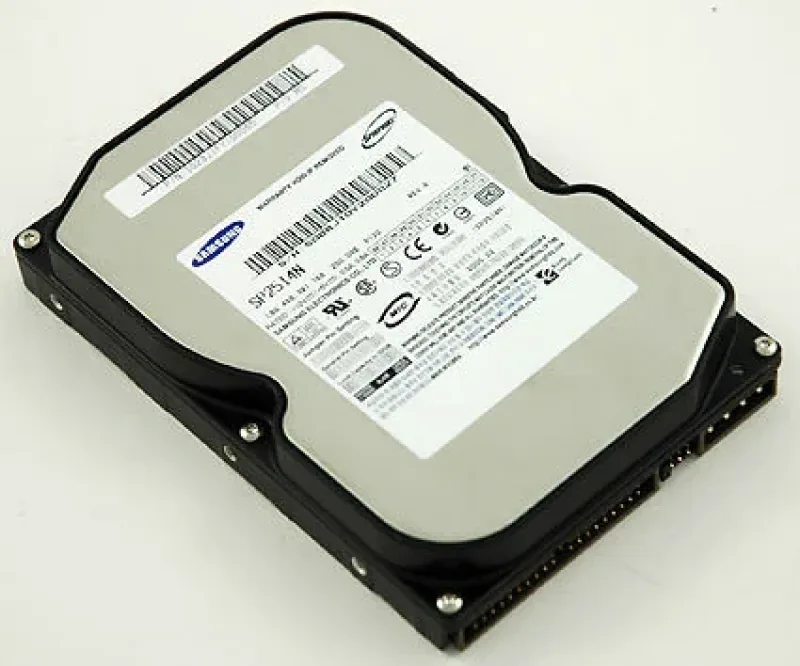 Samsung SV2044D/COM Spinpoint V10200 20.4GB 5400RPM ATA-66 512KB Cache 3.5-inch Hard Drive