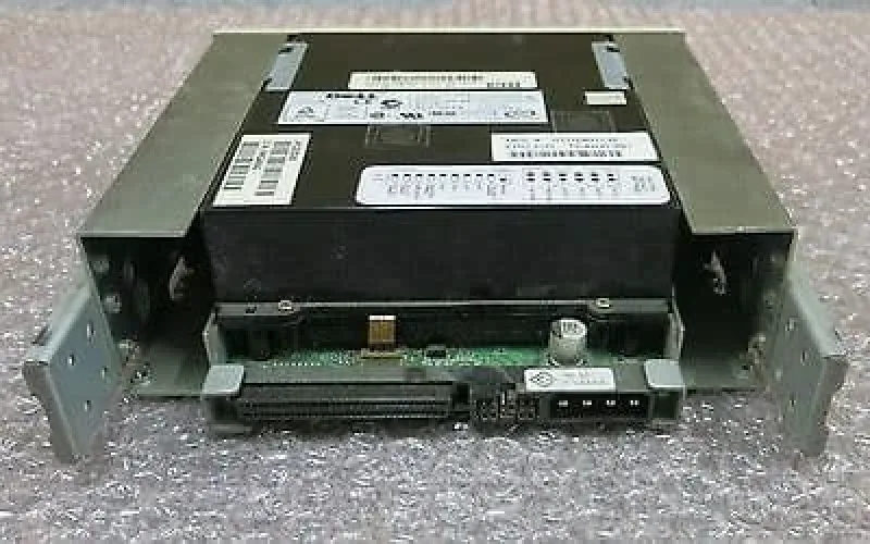 TC4200-393 - Dell 20/40GB DDS-4 DAT 4MM SCSI LVD HH Internal Tape Drive