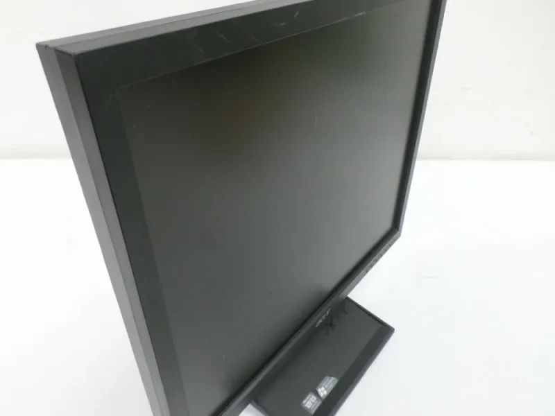 V173B - Acer Value M LCD Monitor 17" 1280 x 1024 5ms 0.264mm 2000:1 Black