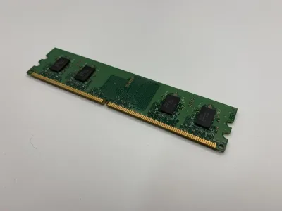 XBA64M16U88BO8ZLF-BLSK - SpecTek DDR2 64MX16 DRAM Memory Chip