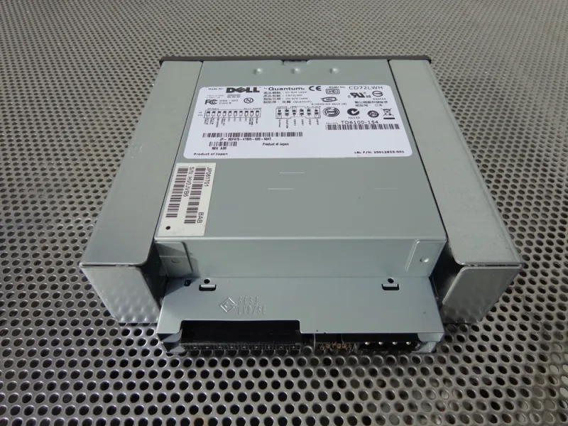 XH626 - Dell 36/72GB DDS-5 DAT72 SCSI LVD 4mm 68-Pin Tape Drive