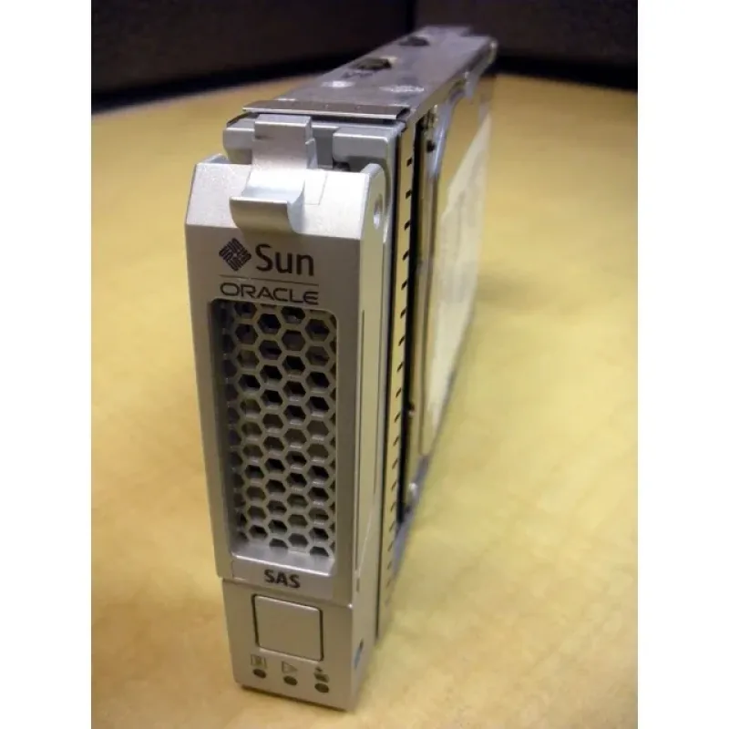 XTA2530R01A2R3000 - Sun 2530a-2x512MB-5x600GB/15k-acrr
